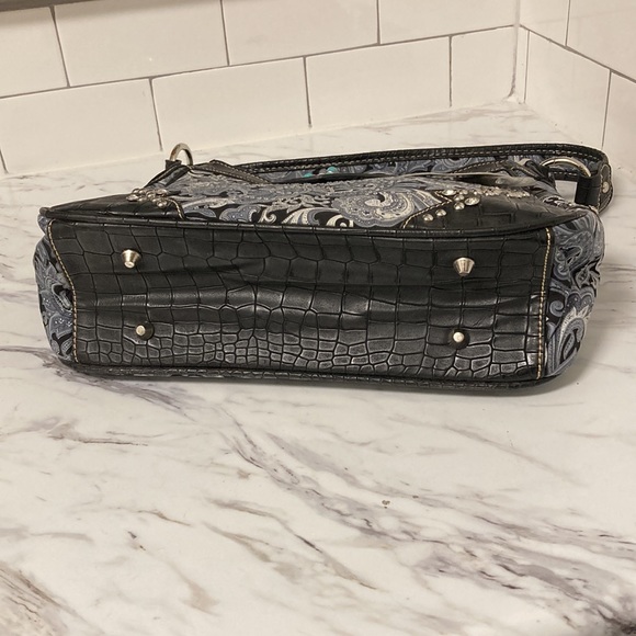 Fabric grey & black MontanaWest shoulder bag w/ exterior side pockets; UNIQUE! - Picture 5 of 5